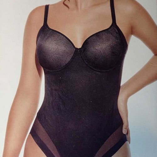 Body negro con detalle de transparencia