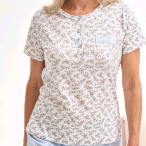 Pijama de manga y pantalón cortos