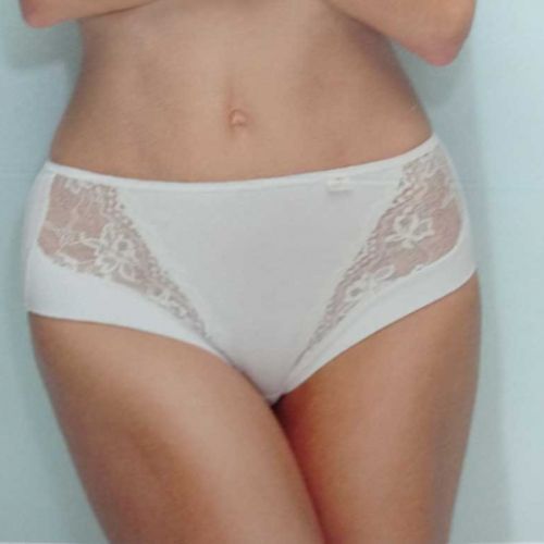 Braga blanca con transparencia